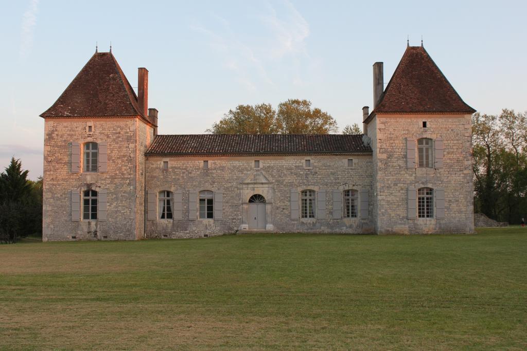 Chateau Secretary Монфланкен Екстер'єр фото